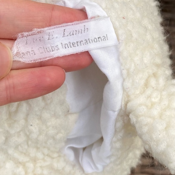 𝅺awana Clubs Intl LUV E LAMB Puppet 14" Cubbies Plush Stuffed Animal Baby Sheep - Picture 5 of 6